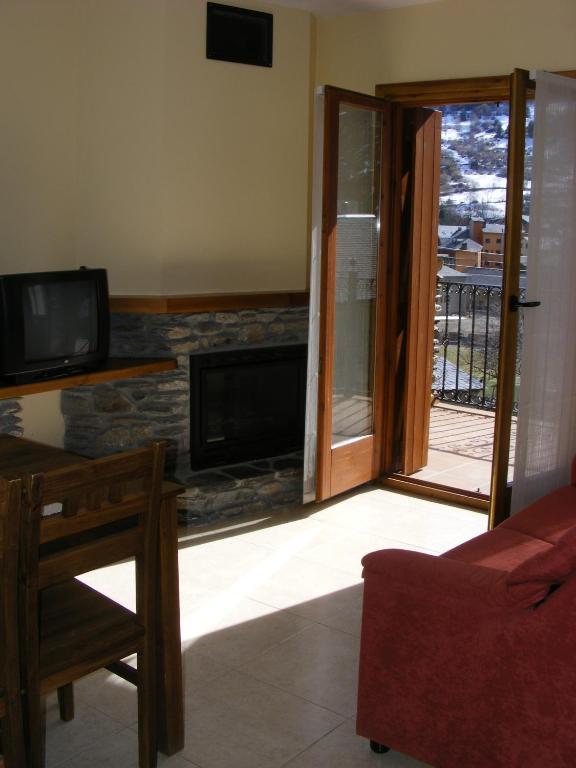 Apartaments L'Arrel Espot Buitenkant foto